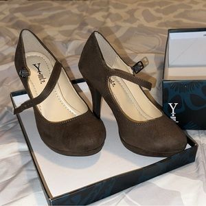 Suede brown heels